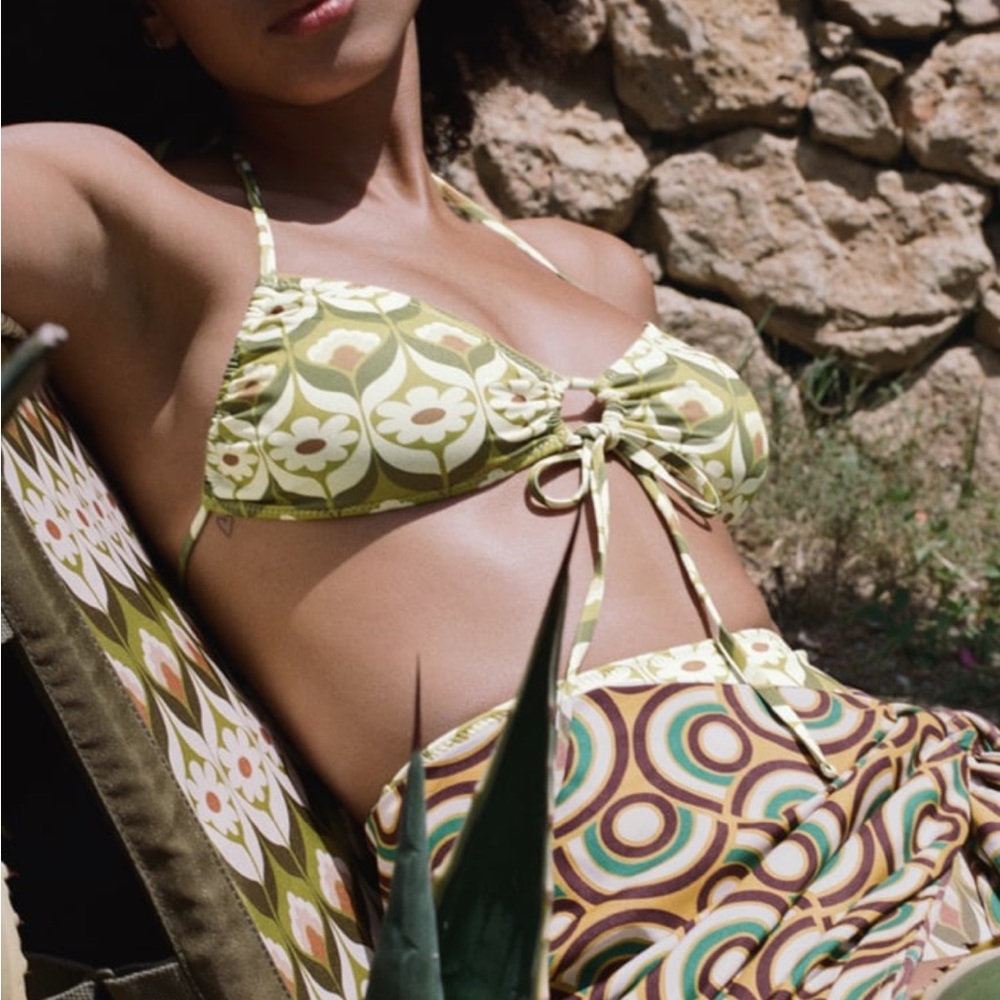Bikini set top Sz M & bottoms Sz S